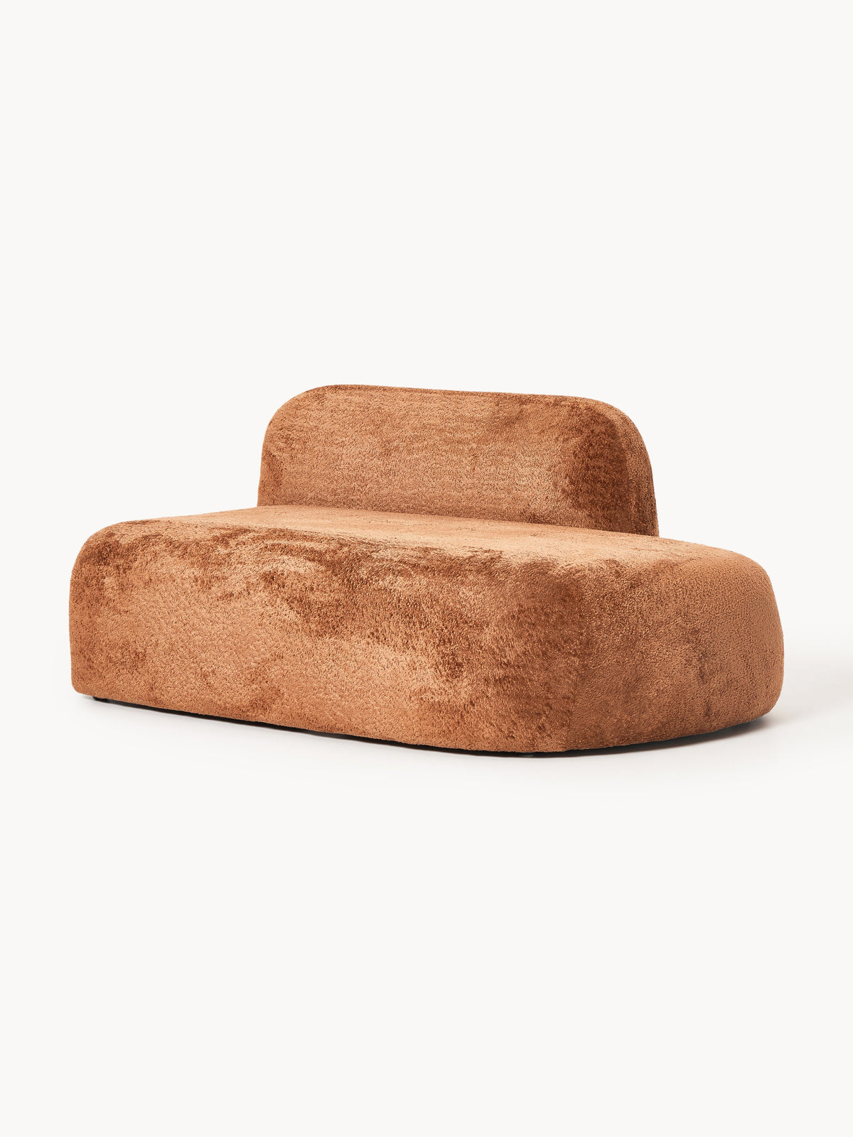 Wolkrath Chaise in Teddy Bouclé