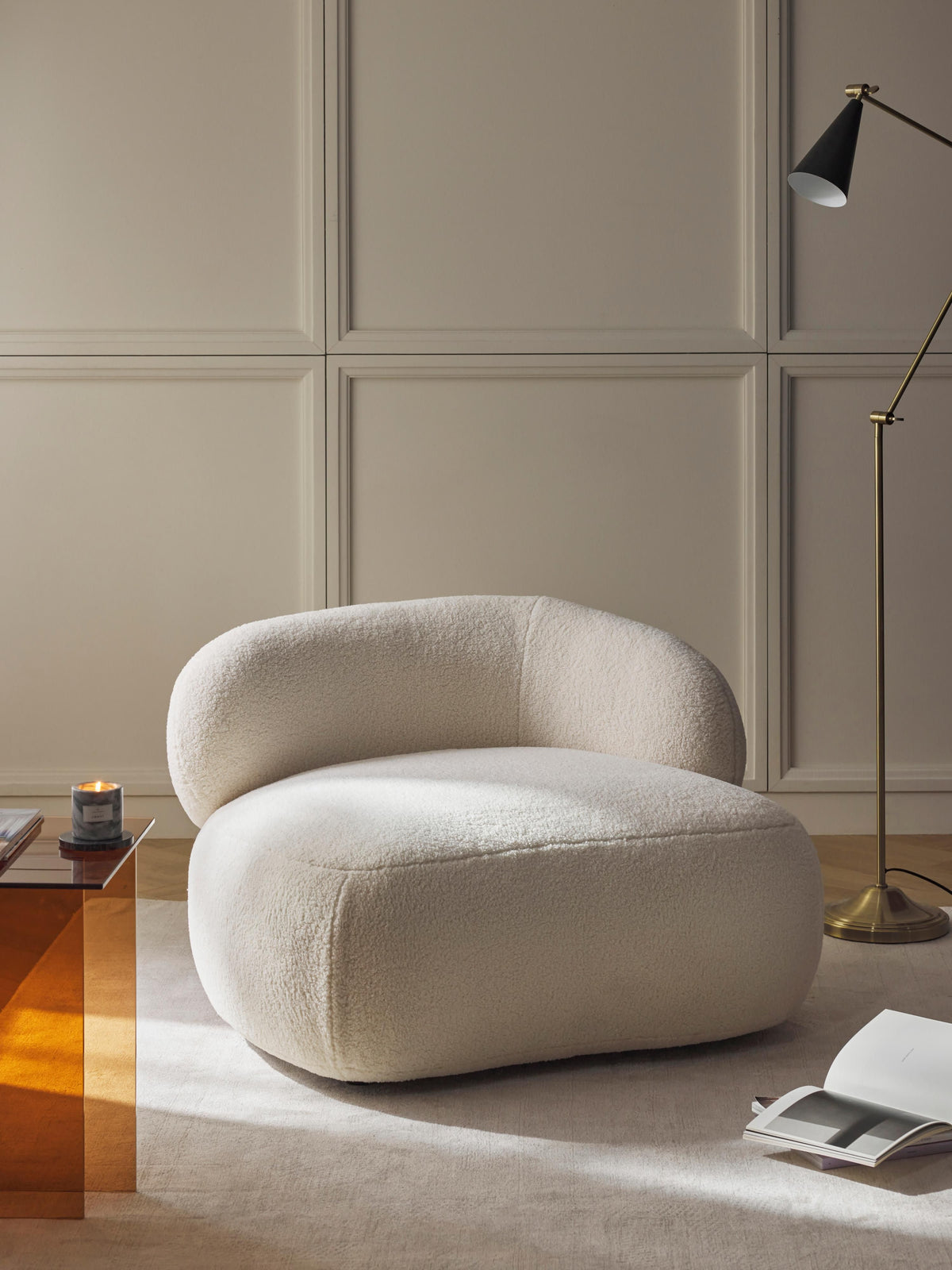 Albruck Lounge Chair in Teddy Fur