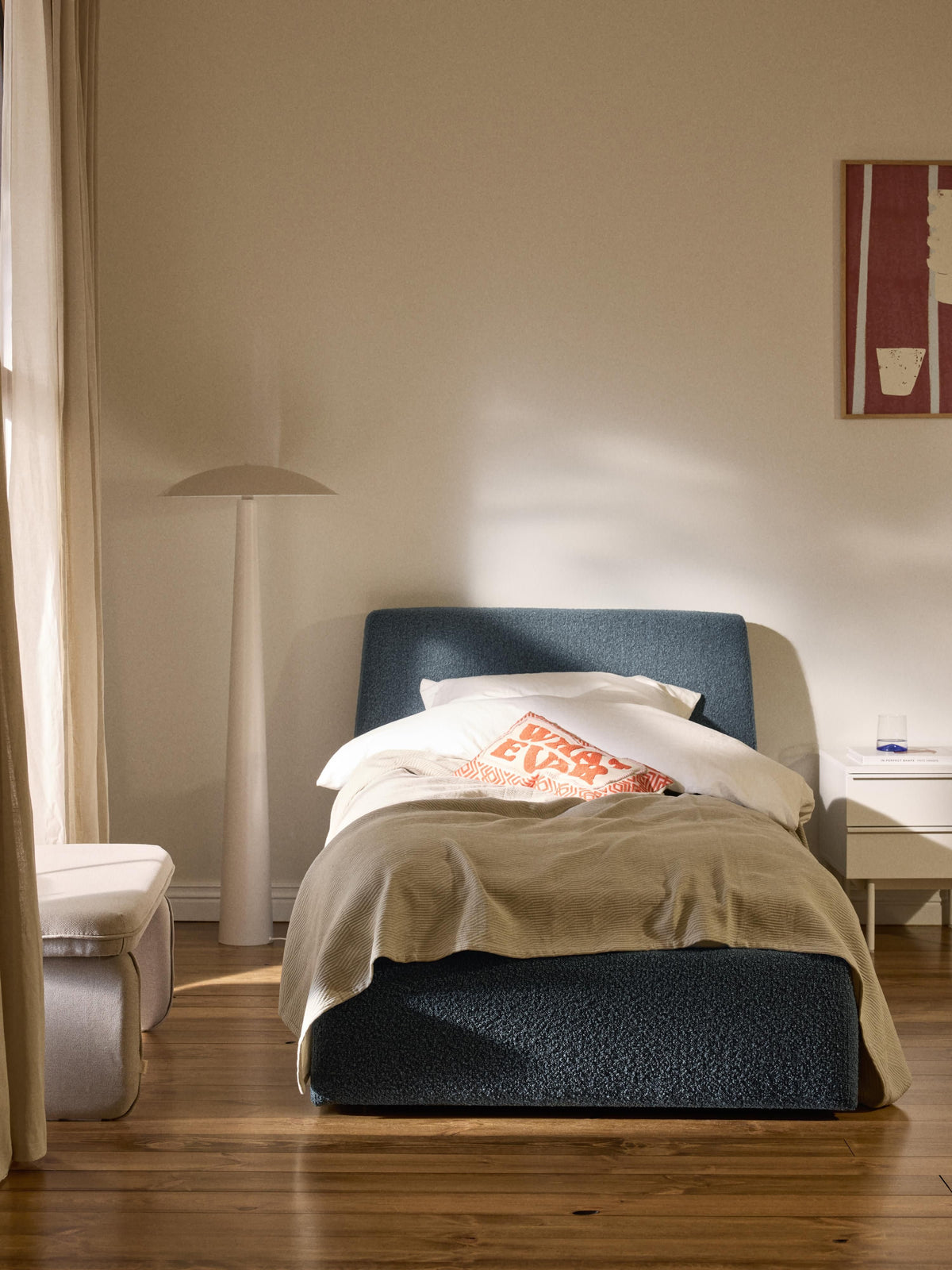 Clovenau Single Bouclé Bed with Storage