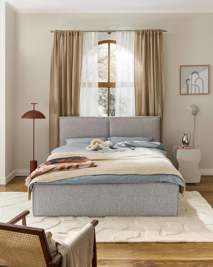 Drenhardt Upholstered Bouclé Bed