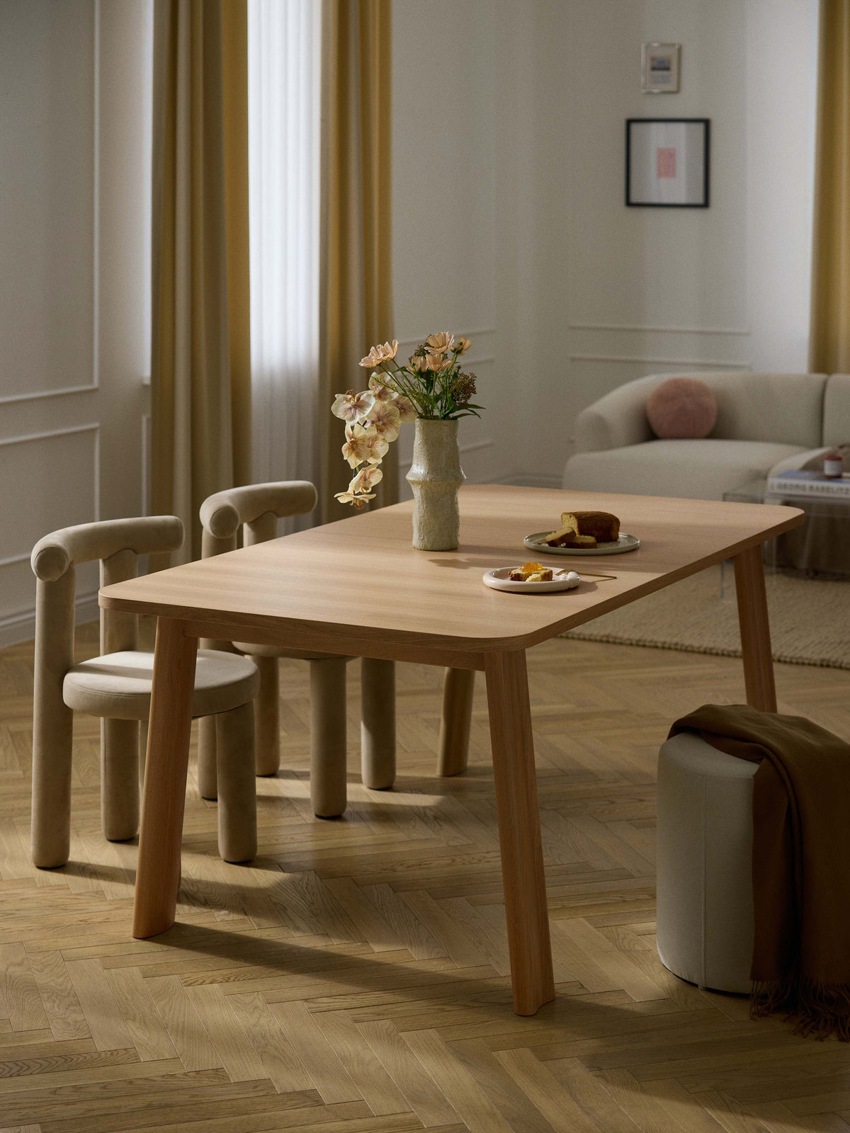 Embkirchen Dining Table, Extendable, in Various Sizes