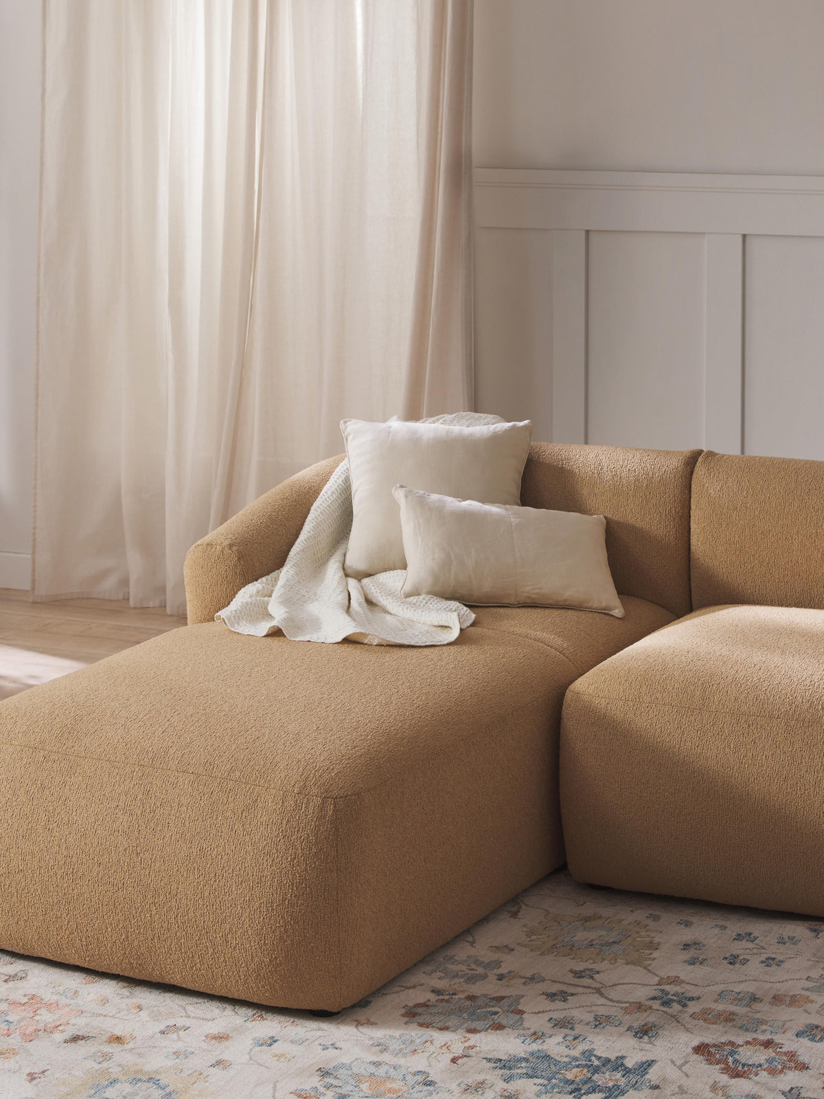 Fiorbach Chaise Corner Module in Bouclé