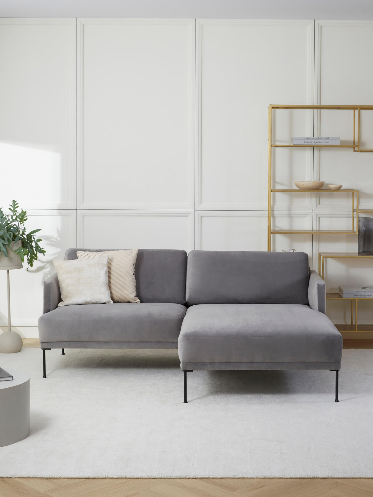 Fluhagen Small Corner Sofa in Velvet