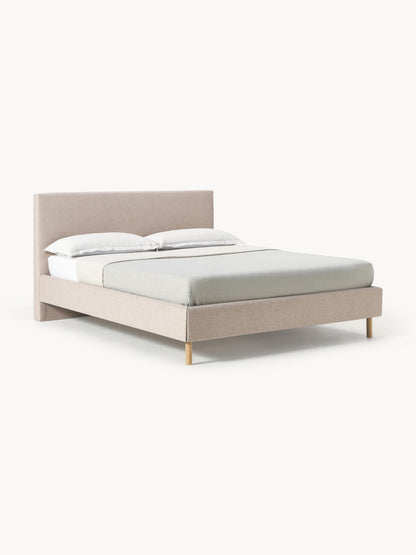 Giulhoff Upholstered Bed with Wooden Feet