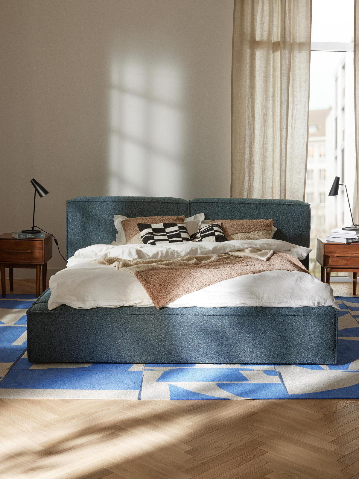 Lenfeld Upholstered Bouclé Bed