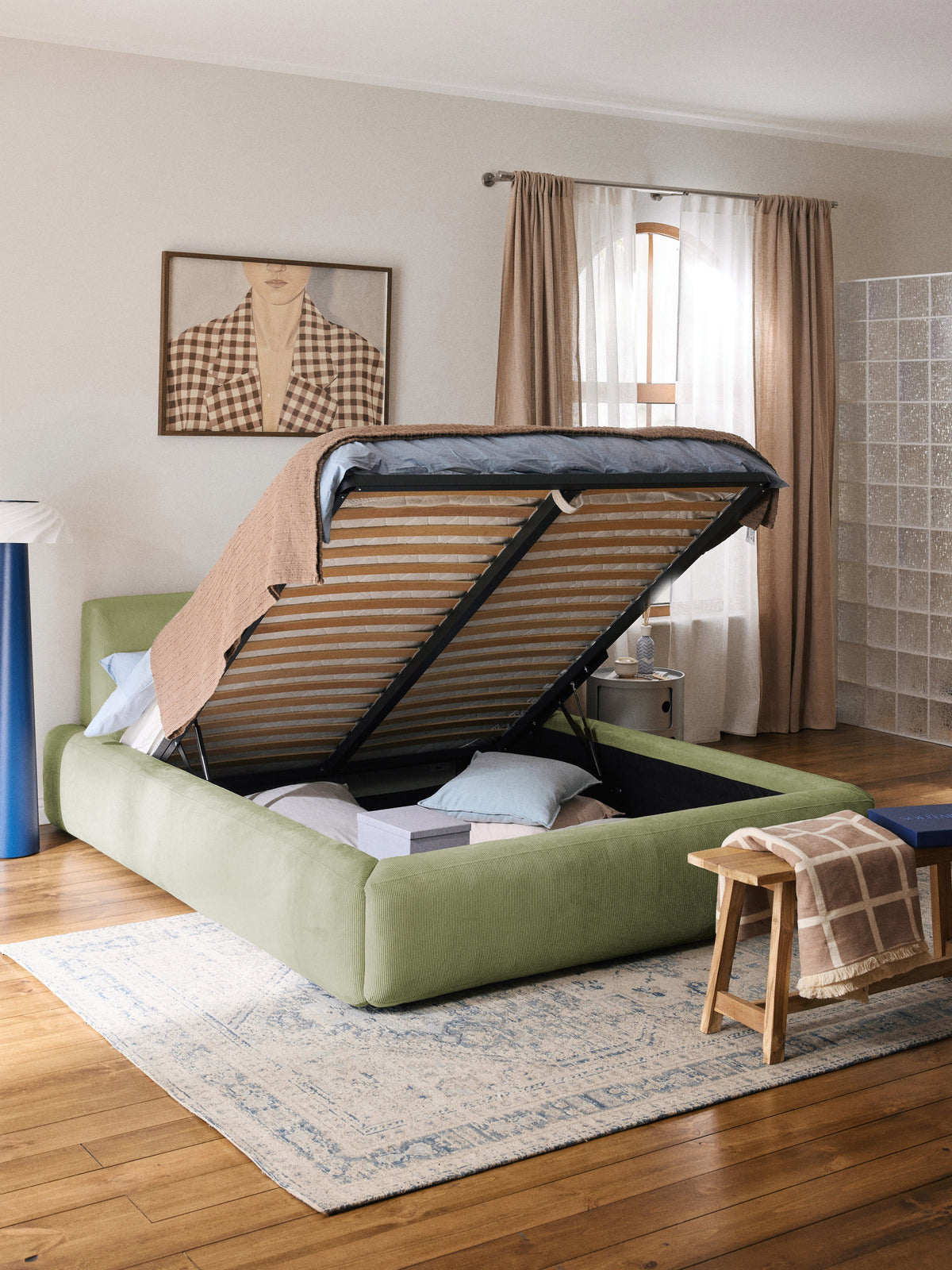 Melbrandt Upholstered Storage Bed