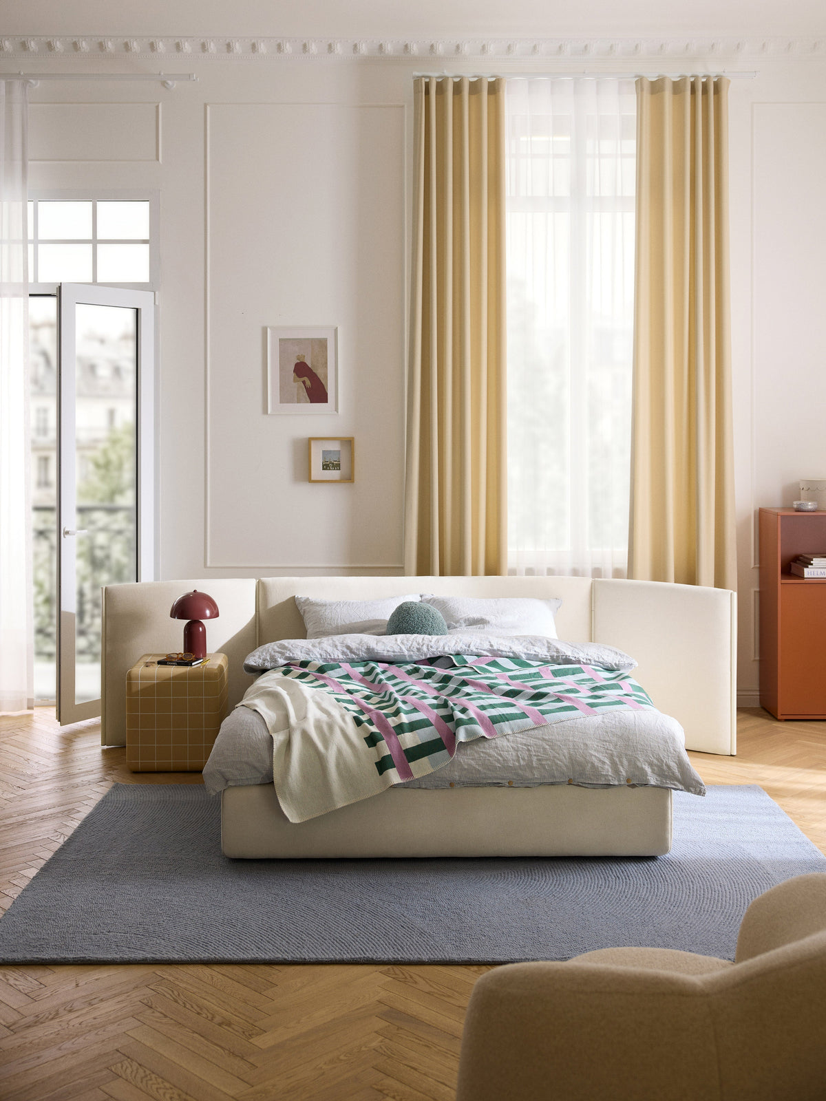 Otwalden Upholstered Bed with Folding Headboard