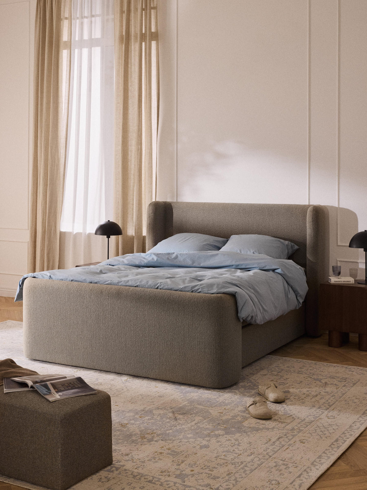 Perlmund Box Spring Bed in Bouclé