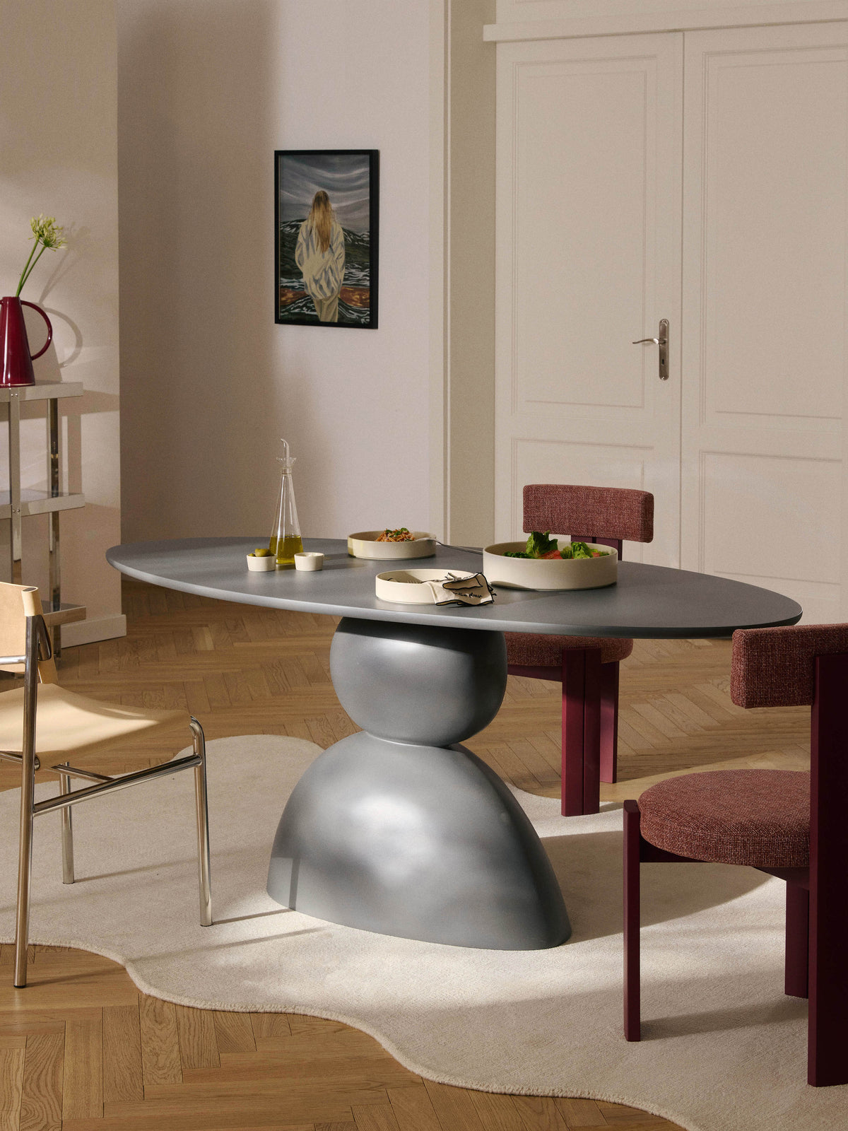 Sahrwede Oval Dining Table with Organic Design, 180 x 90 cm