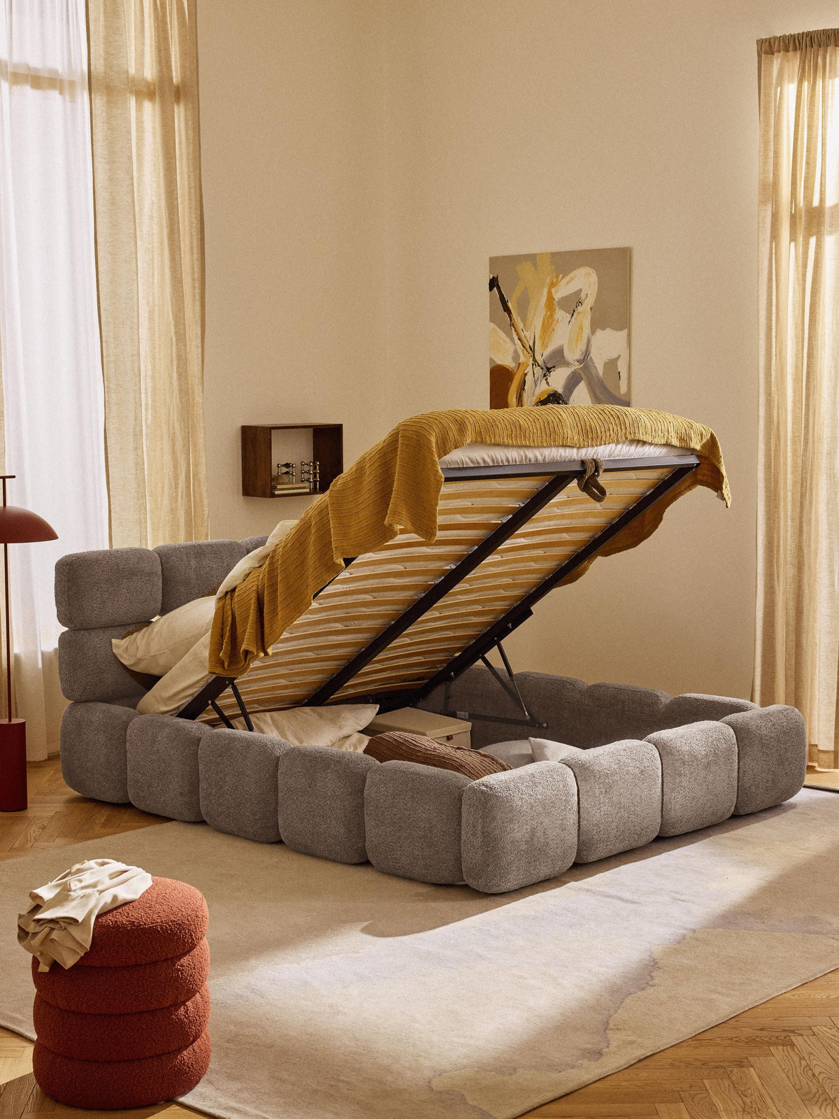 Taybergh Upholstered Bed in Teddy Bouclé with Storage