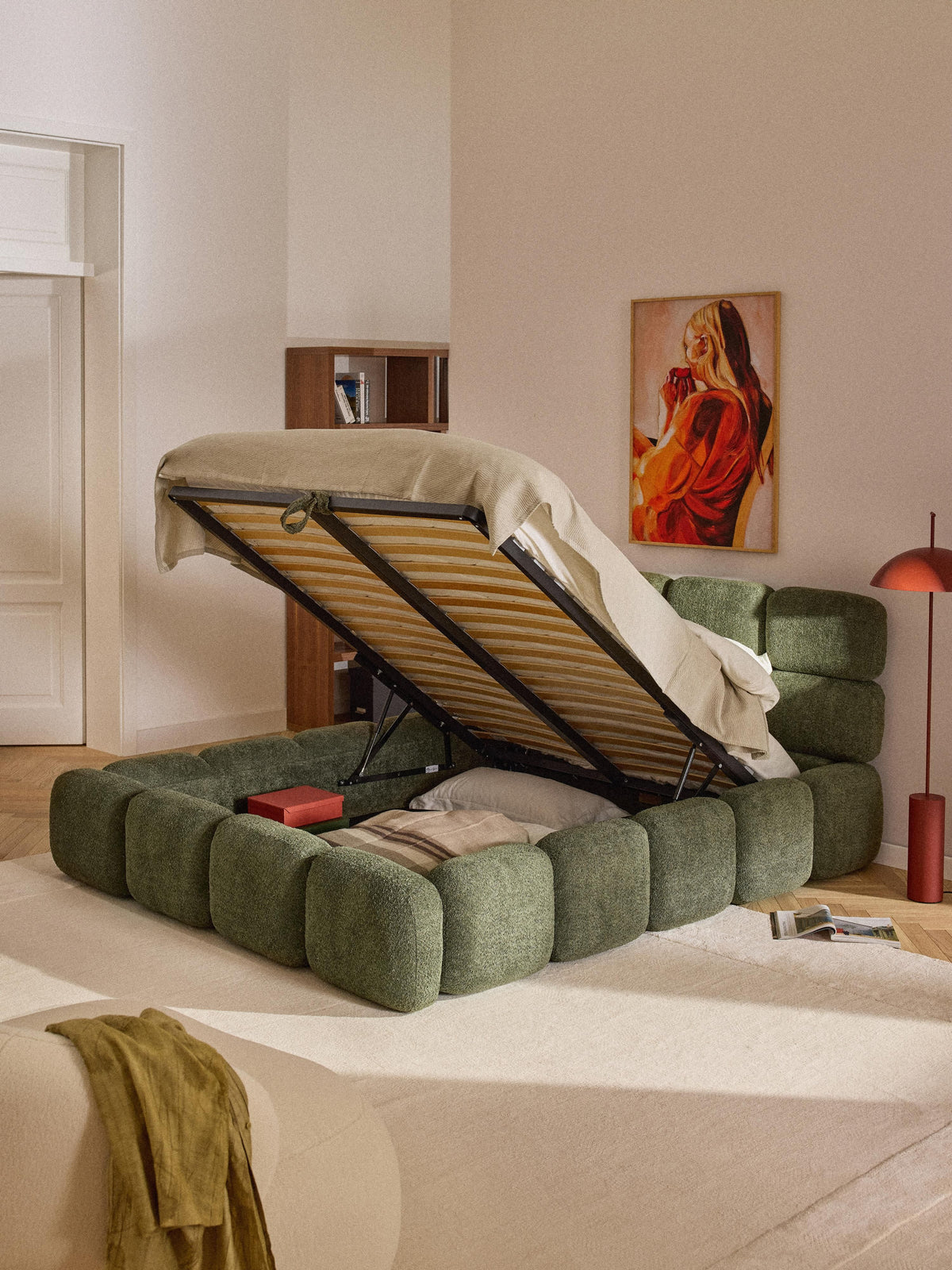 Taybergh Upholstered Bed in Teddy Bouclé with Storage