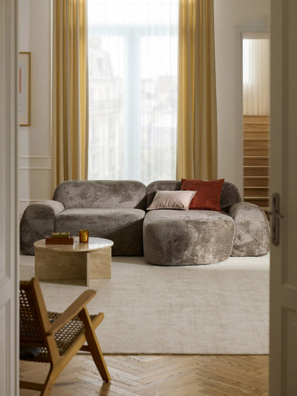 Wolkrath Chaise in Teddy Bouclé